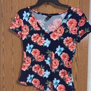 Floral print top